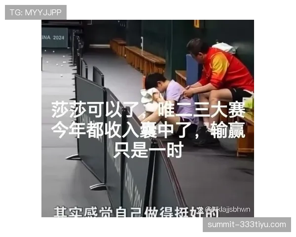 杜丽训练完顺手煮了碗面,这自律程度真不是一般人能扛住的 杜丽训练完顺手煮了碗面,这自律程度真不是一般人能扛住的
